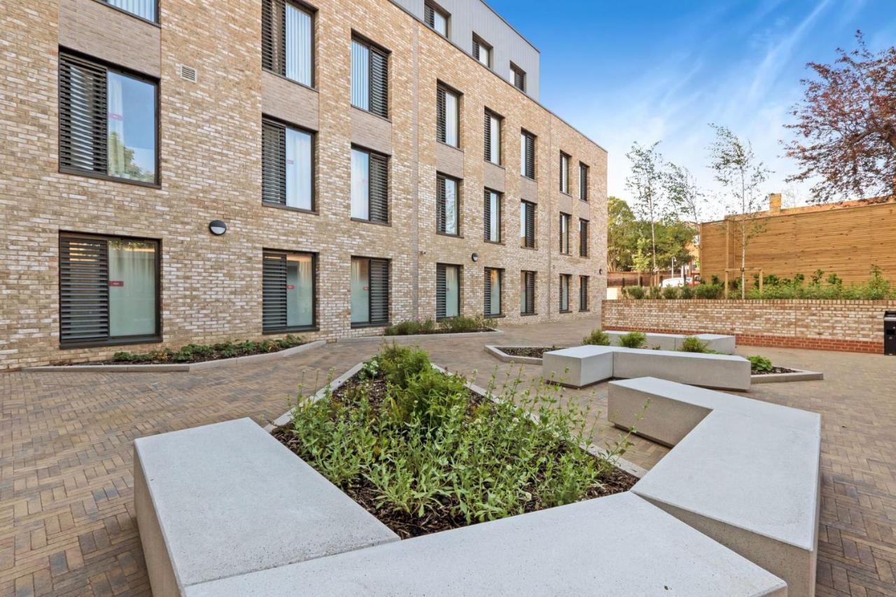 Ensuite Bedrooms With Shared Kitchen At 27 Magdalen Street In The Heart Of Apartment Colchester