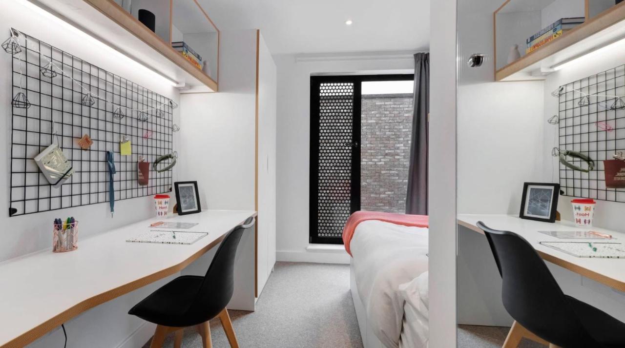 Ensuite Bedrooms With Shared Kitchen At 27 Magdalen Street In The Heart Of