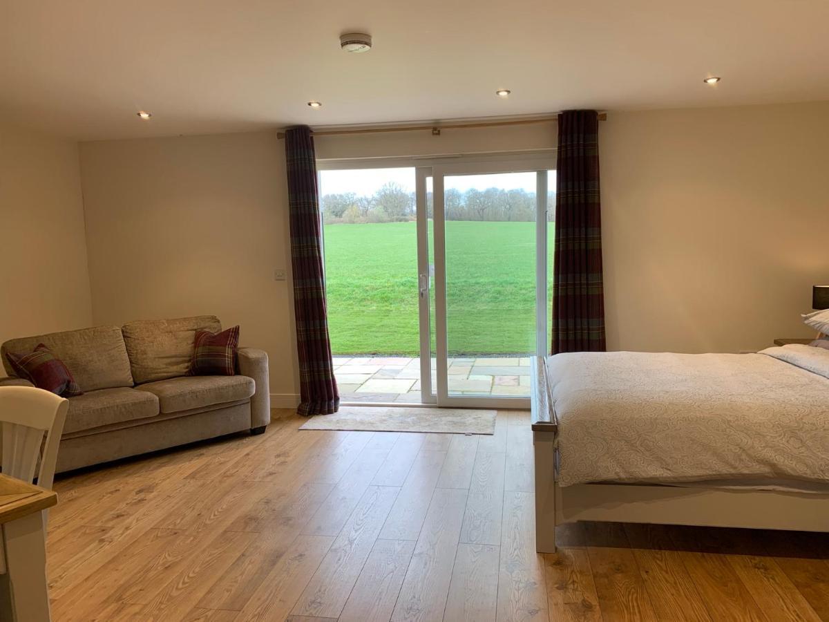 Plumptons Farm * Colchester
