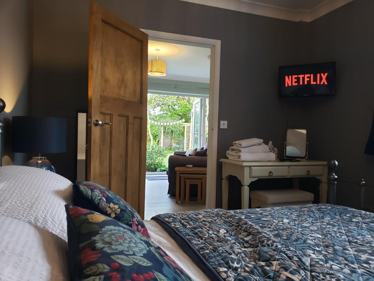 Apartment Luxury Self Catering In With Free Ev Point *