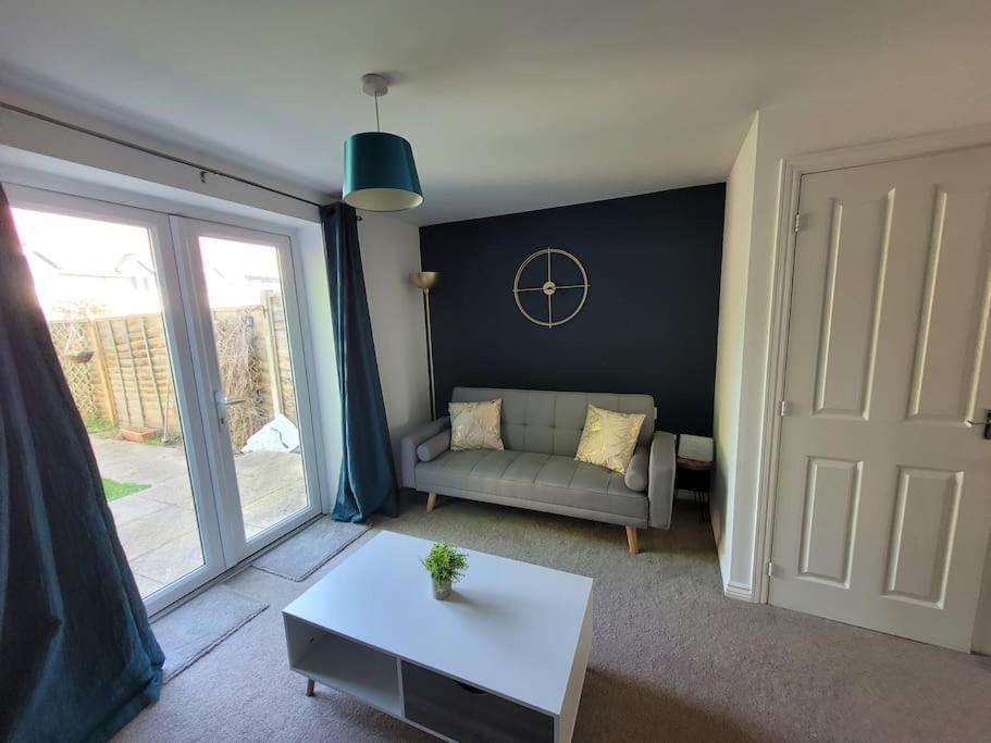 Kensington House- The Perfect For Contractor Holiday home Colchester