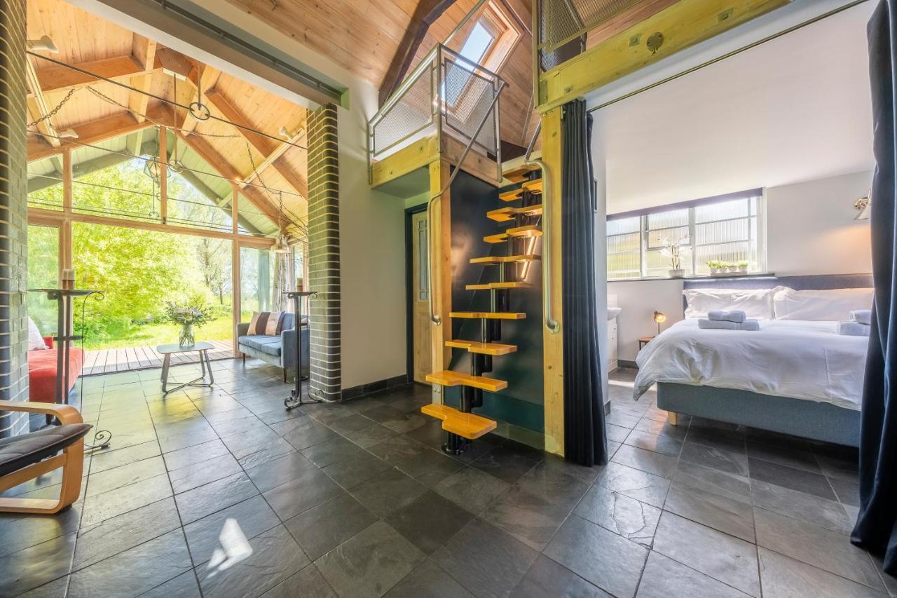 Ultimate Constable Country Rural Retreat - The Pump House Holiday home Colchester
