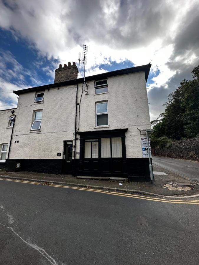 Apartment Entire Boutique King Size Bed Near Town Centre