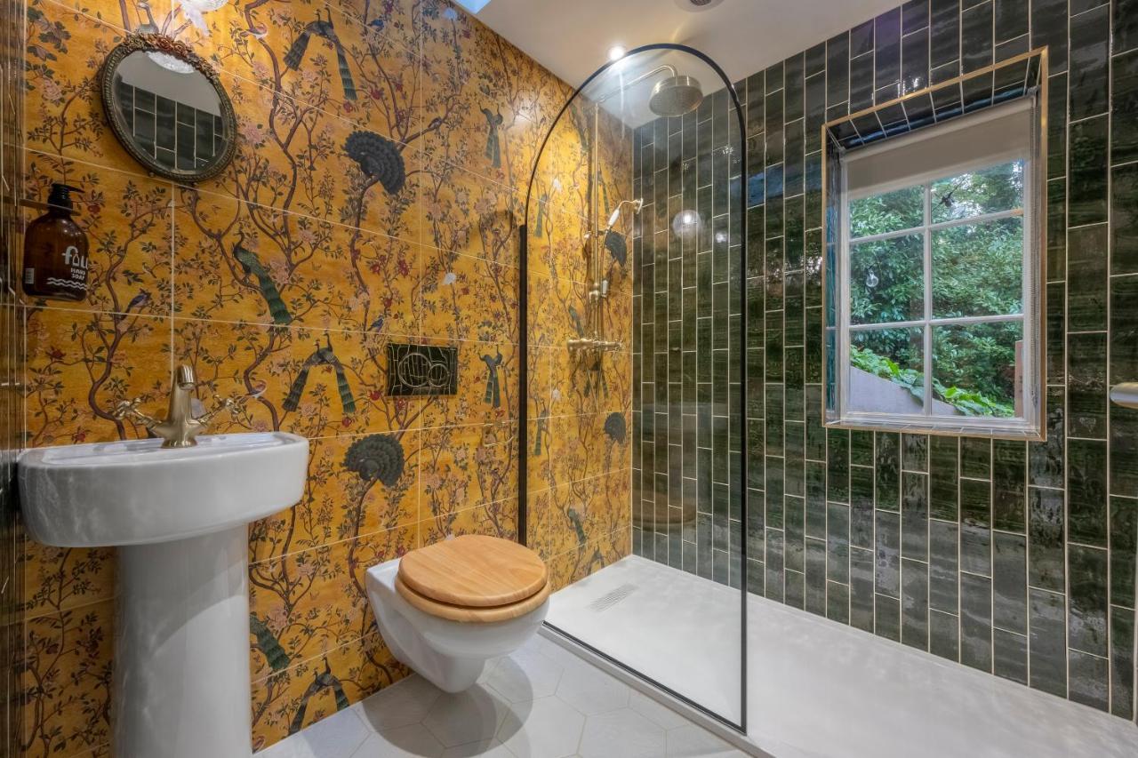 A Fairy-tale Luxurious - The Tea Caddy Holiday home