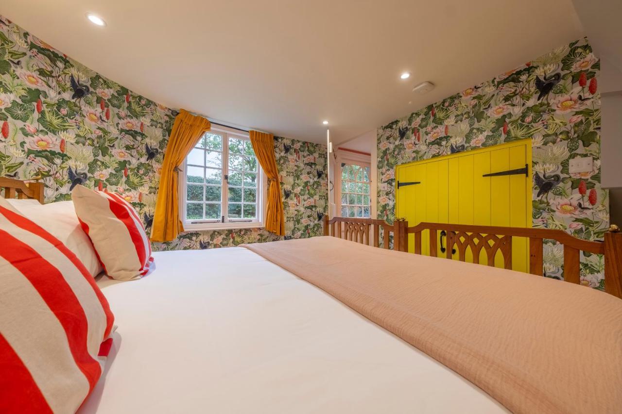 A Fairy-tale Luxurious - The Tea Caddy Holiday home