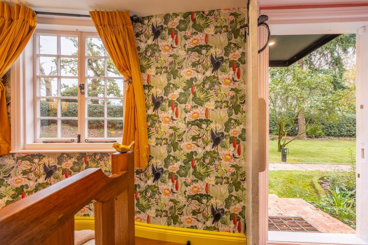 A Fairy-tale Luxurious - The Tea Caddy Holiday home