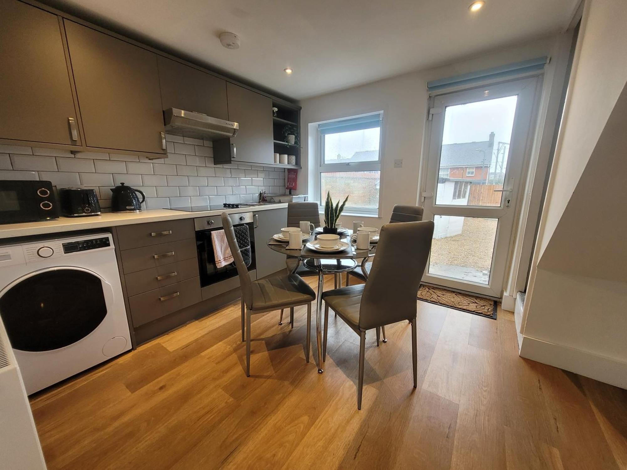 Little Oaks House - A Boutique And Cosy House In By Catchpole Holiday home Colchester