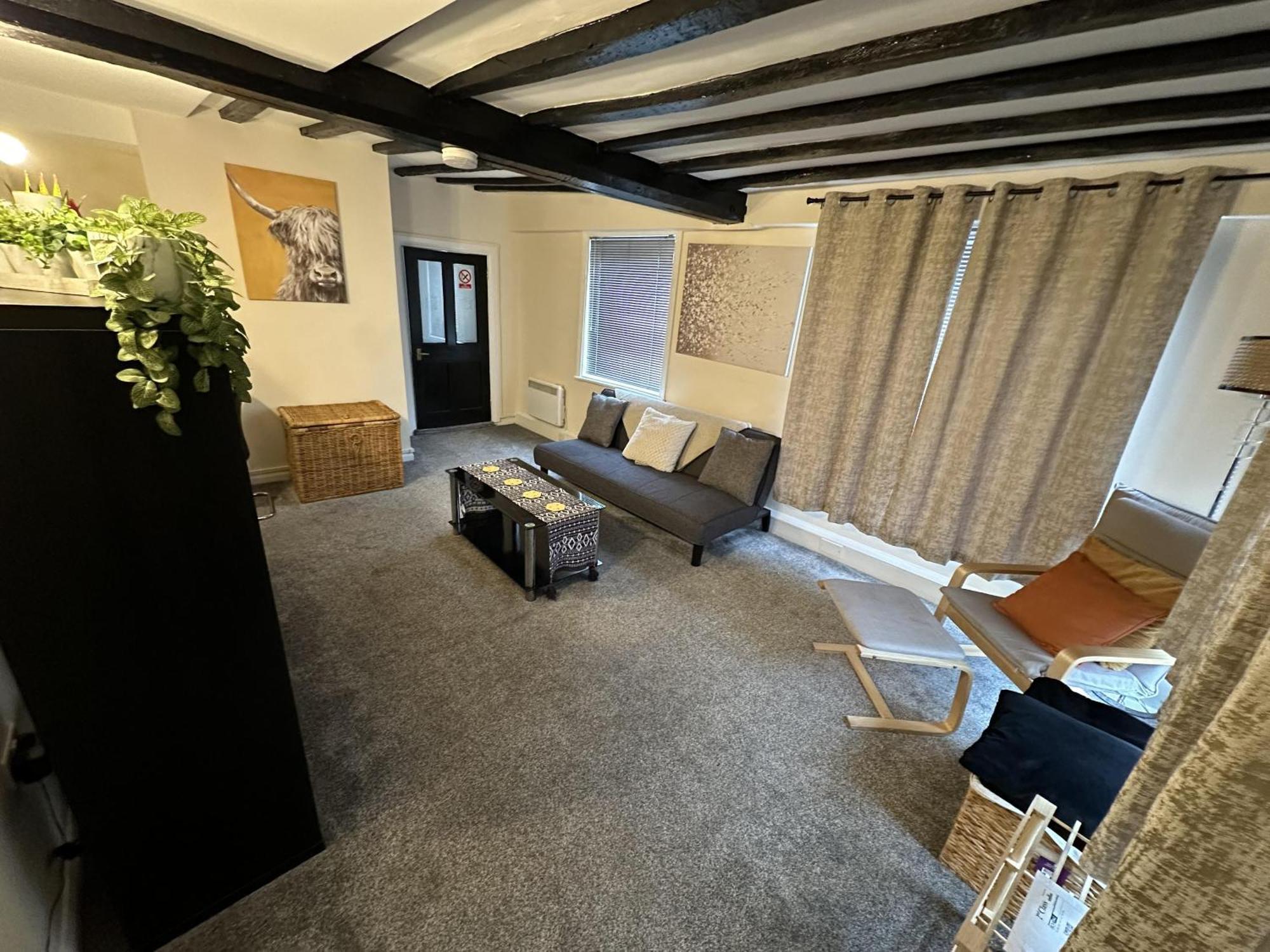 Beautiful 1-bed In