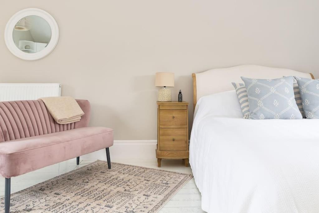 Apartment Stylish And Homely 1 Bed Edwardian Coach House