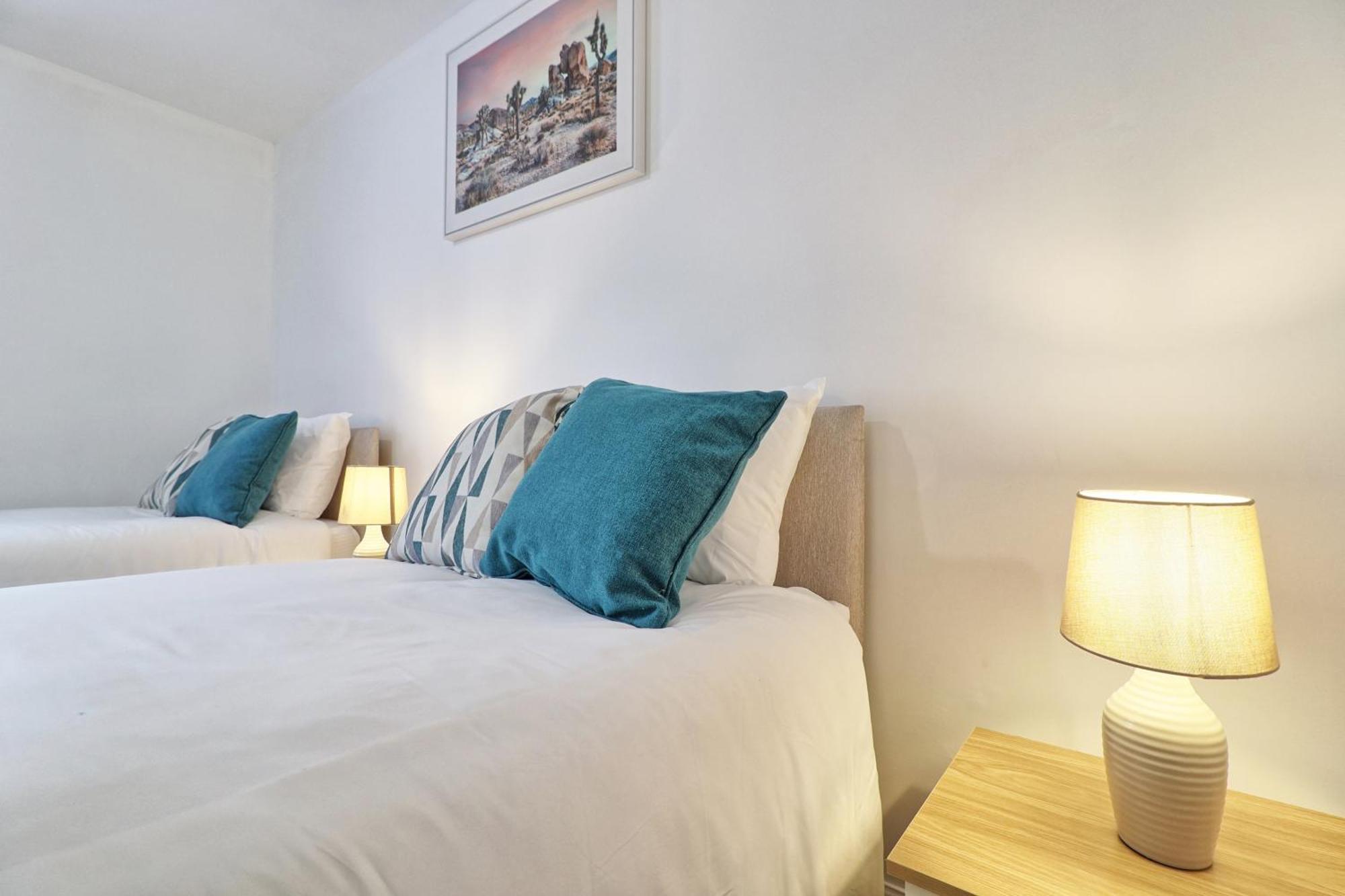 Hythe Hill Apartment *