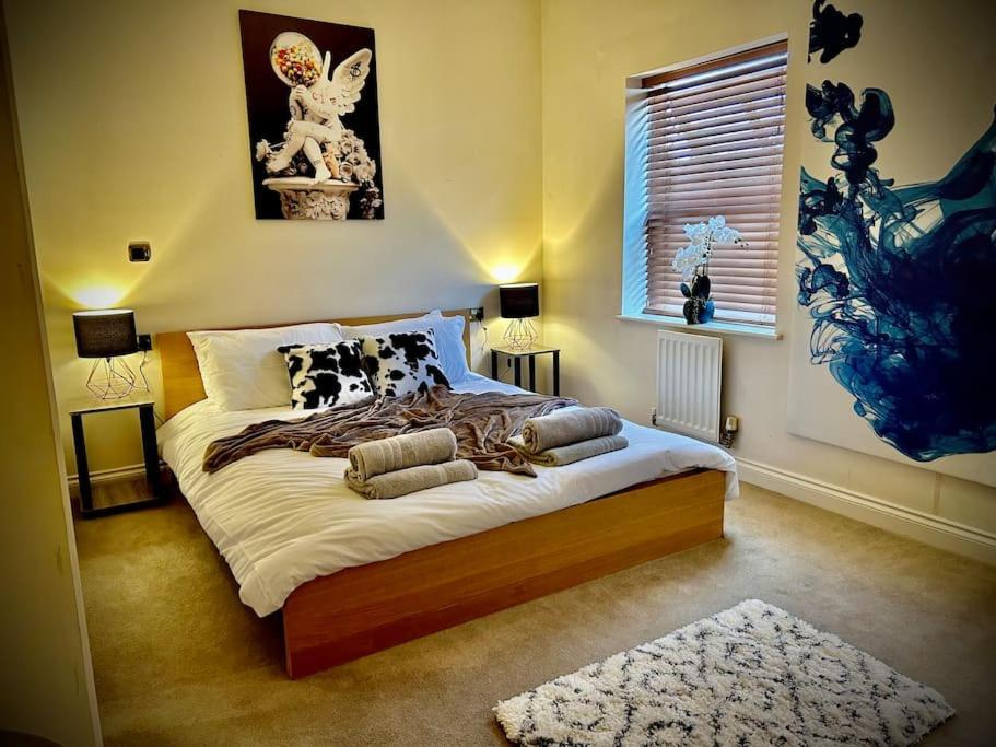 Holiday home 5 Bedroom House - Pool Table - Contractors, Crew, Group *