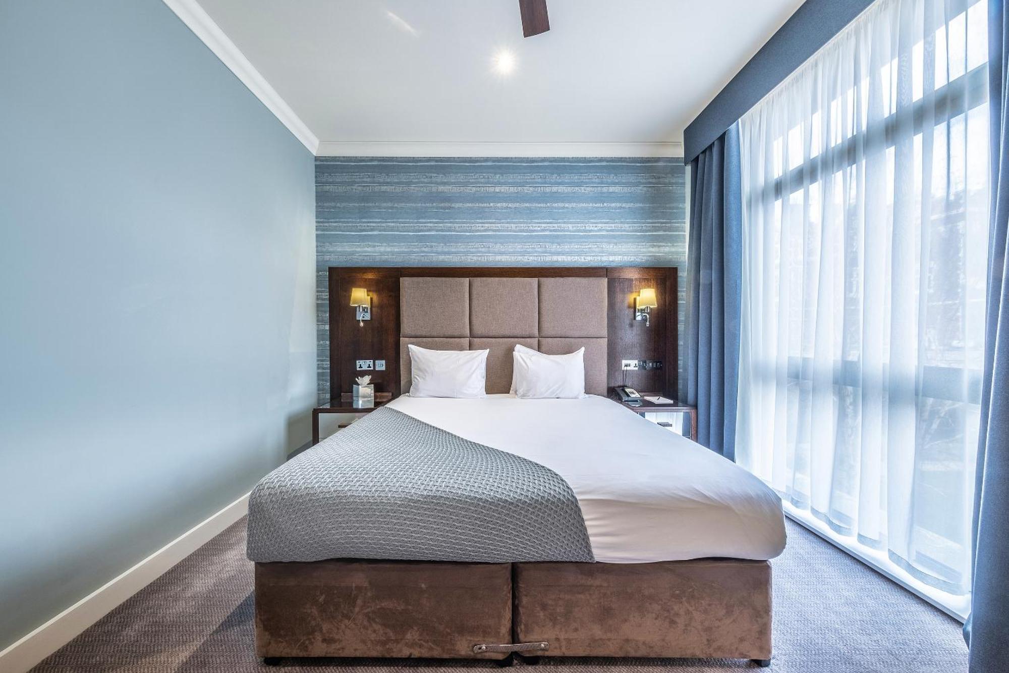 Hotel Wivenhoe House