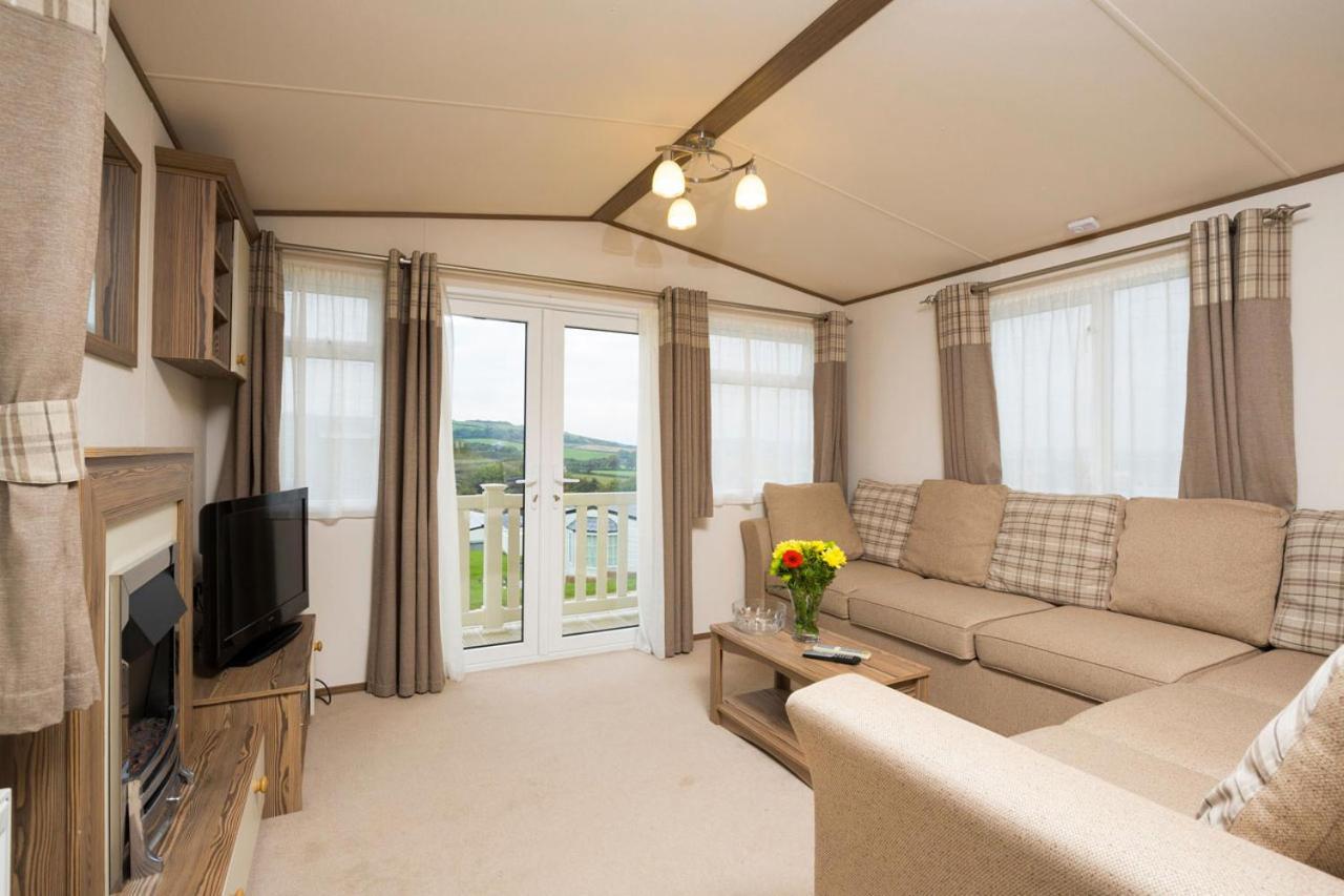 Mersea Island By Away Apartment