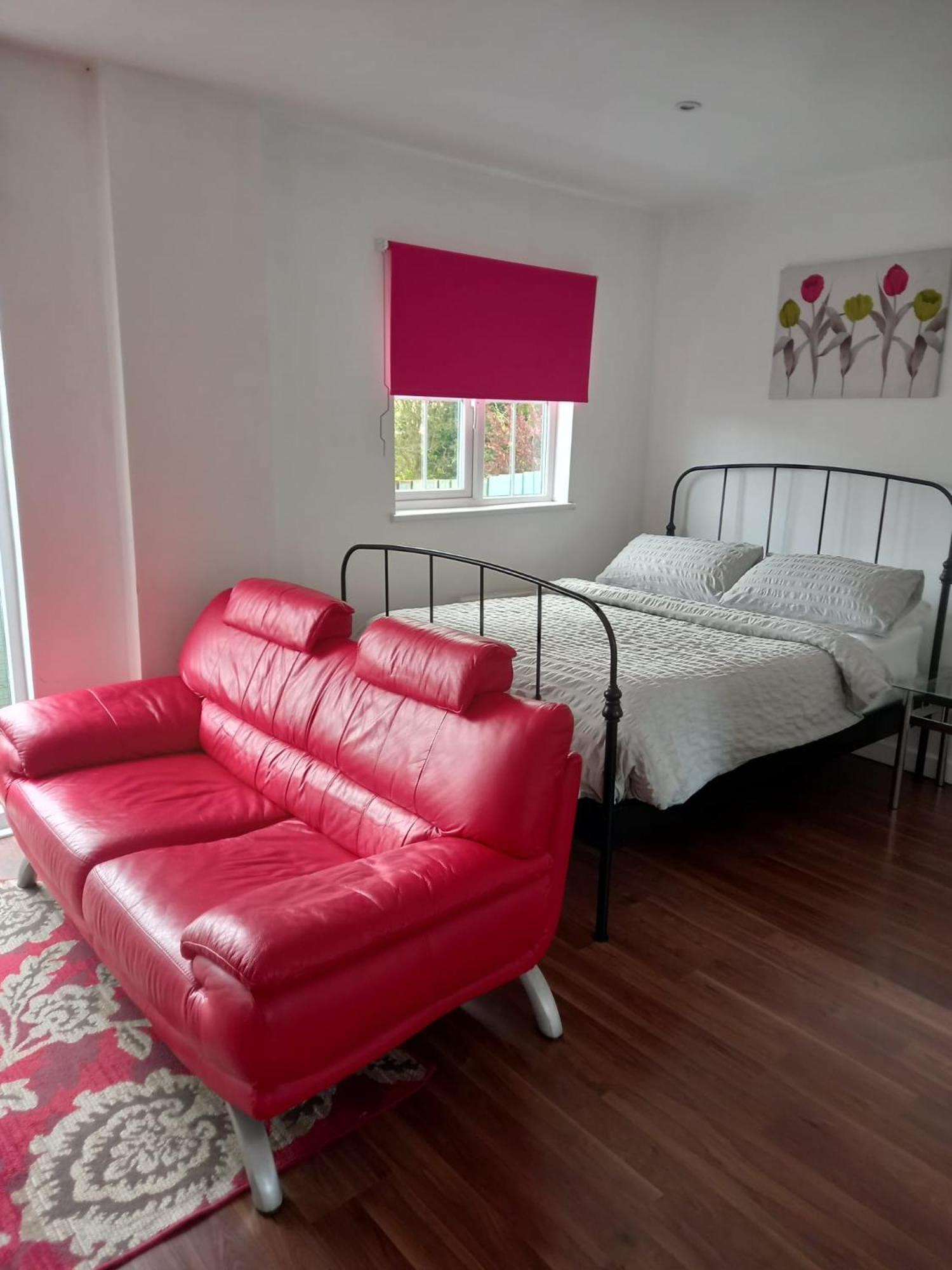 Town, Modern, Detached, Guest house Colchester