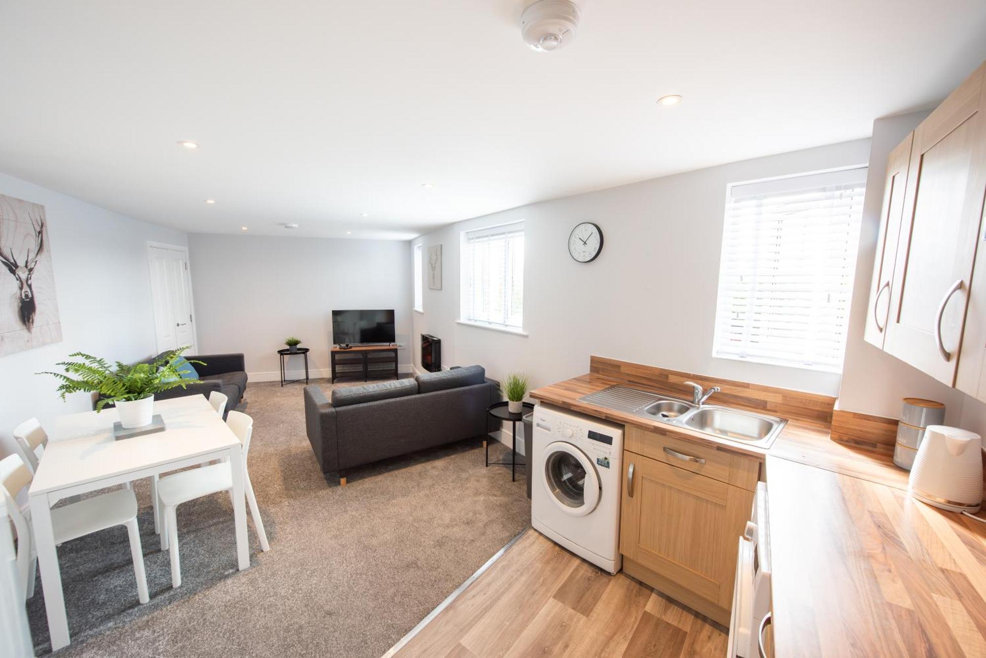 Apartment Two Bed, Two Bath, With Parking Space