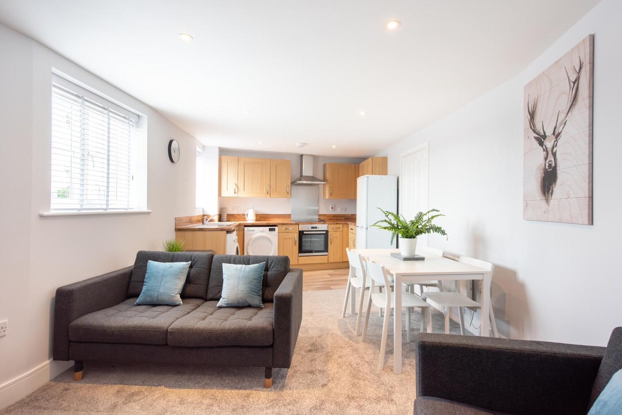 Two Bed, Two Bath, With Parking Space Apartment Colchester