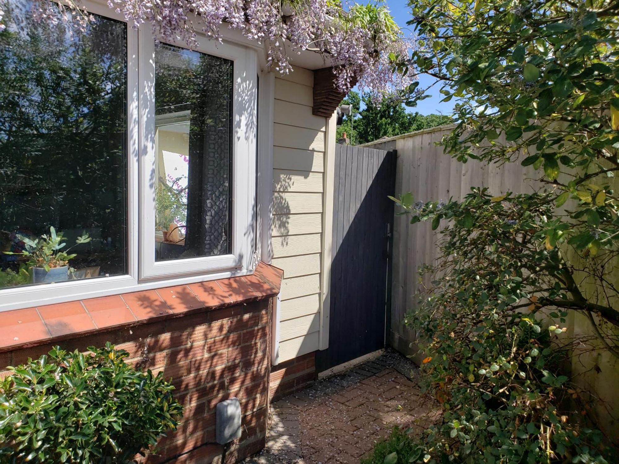 Luxury Self Catering In With Free Ev Point Colchester