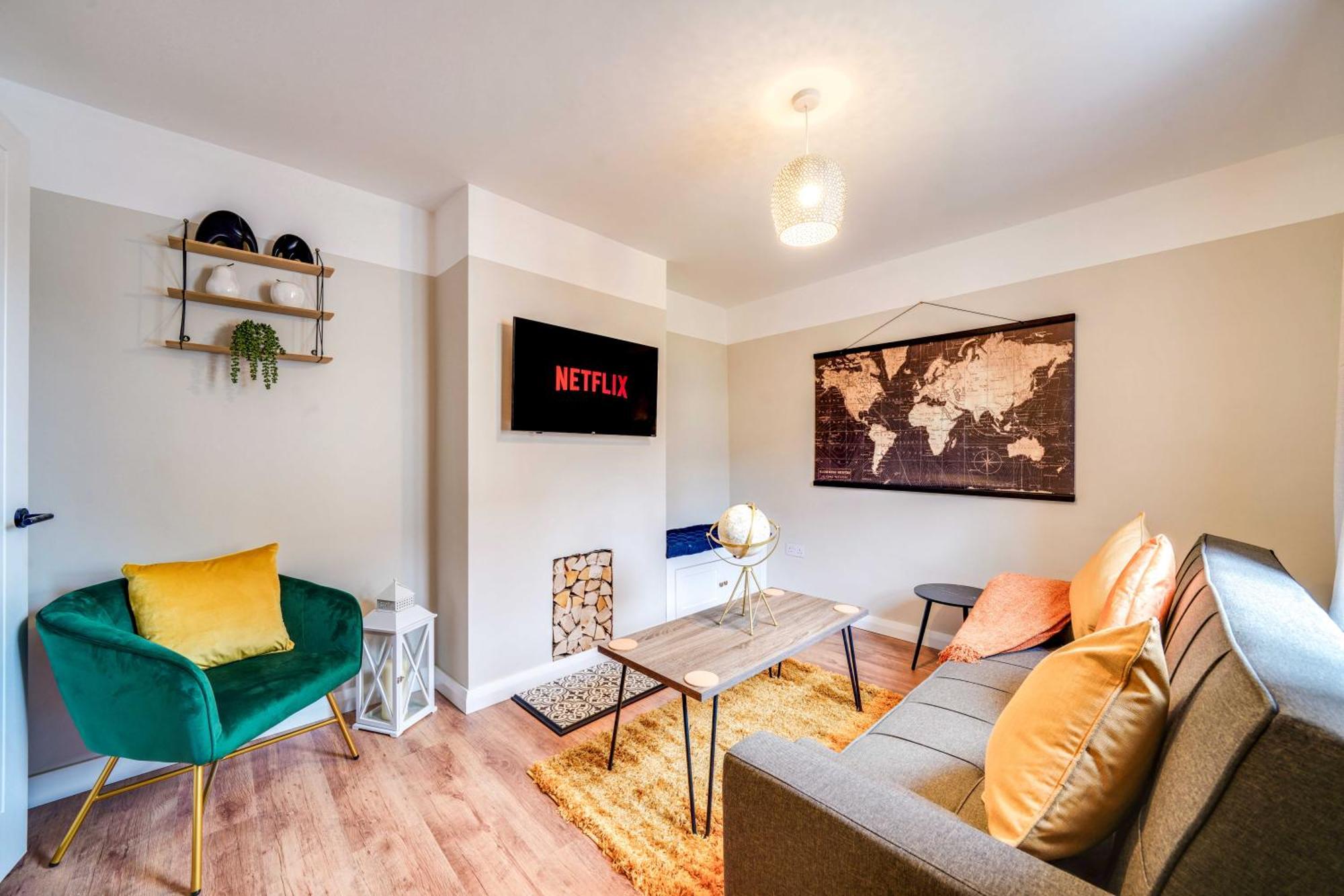 Stylish Victorian House, Close To Centre