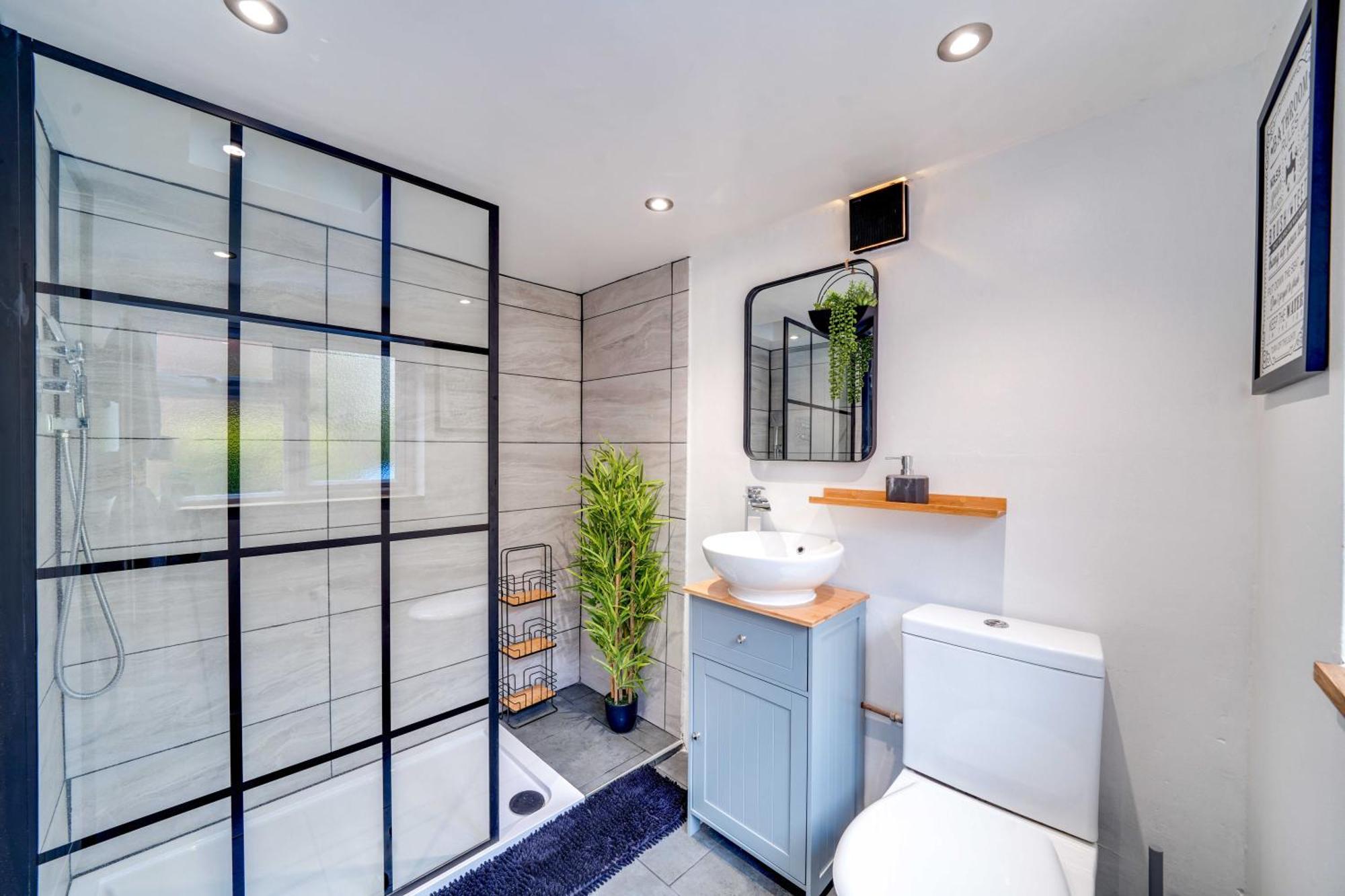 Stylish Victorian House, Close To Centre Colchester