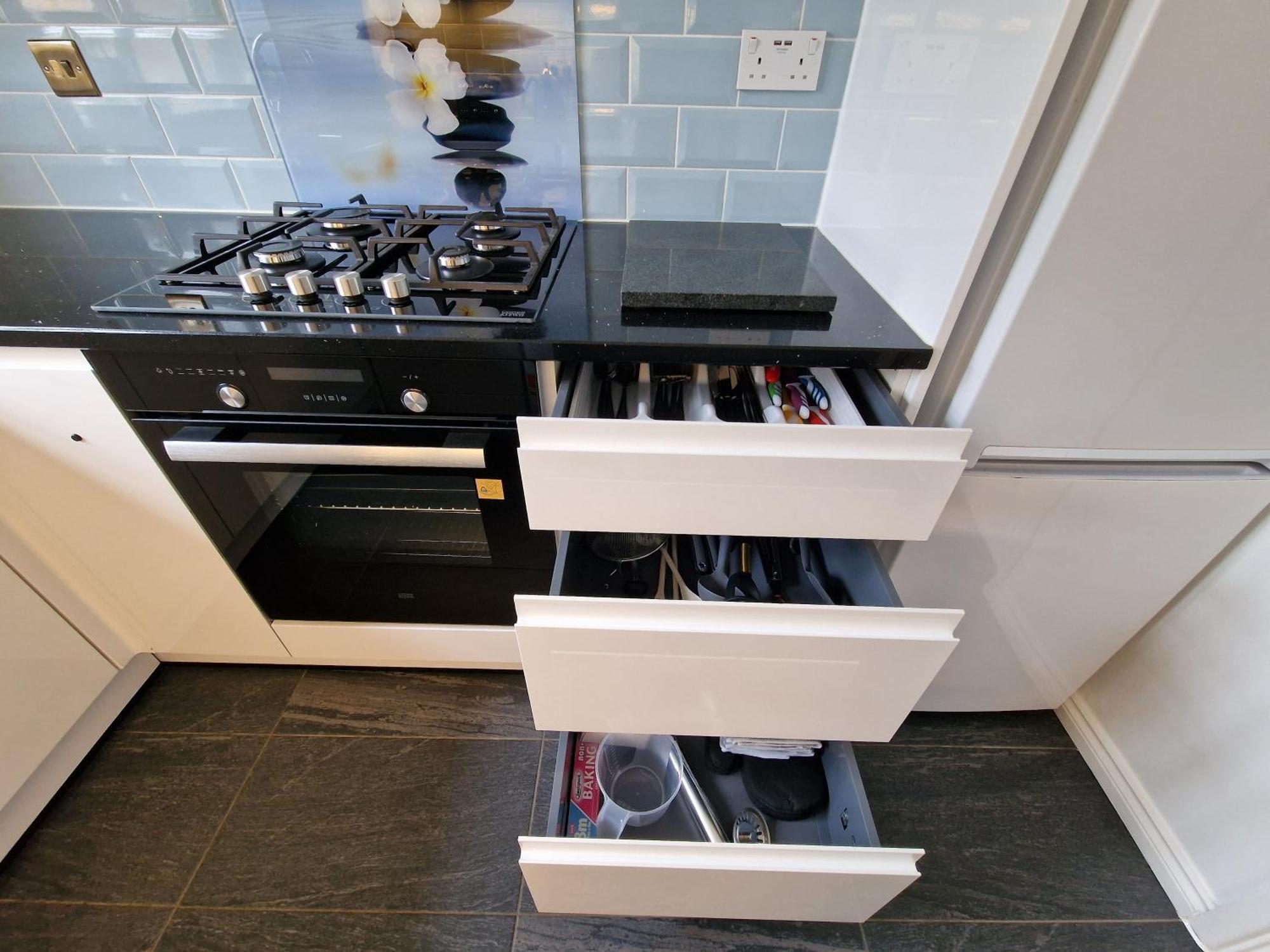 Modern And Spacious 3 Bedroom Family House With Workspace * Colchester