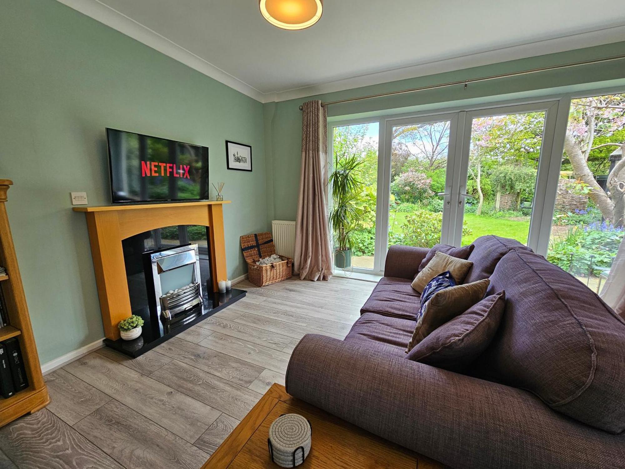 Luxury Self Catering In With Free Ev Point Colchester