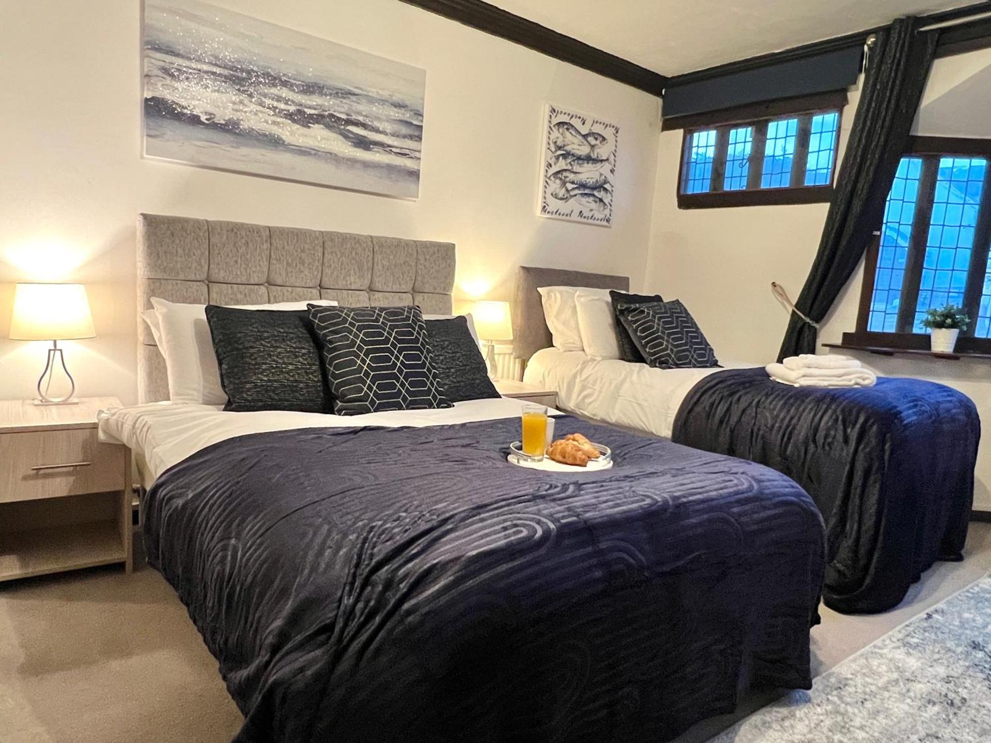 Duchess 1 Serviced 3br In Perfect For Contractors And Families
