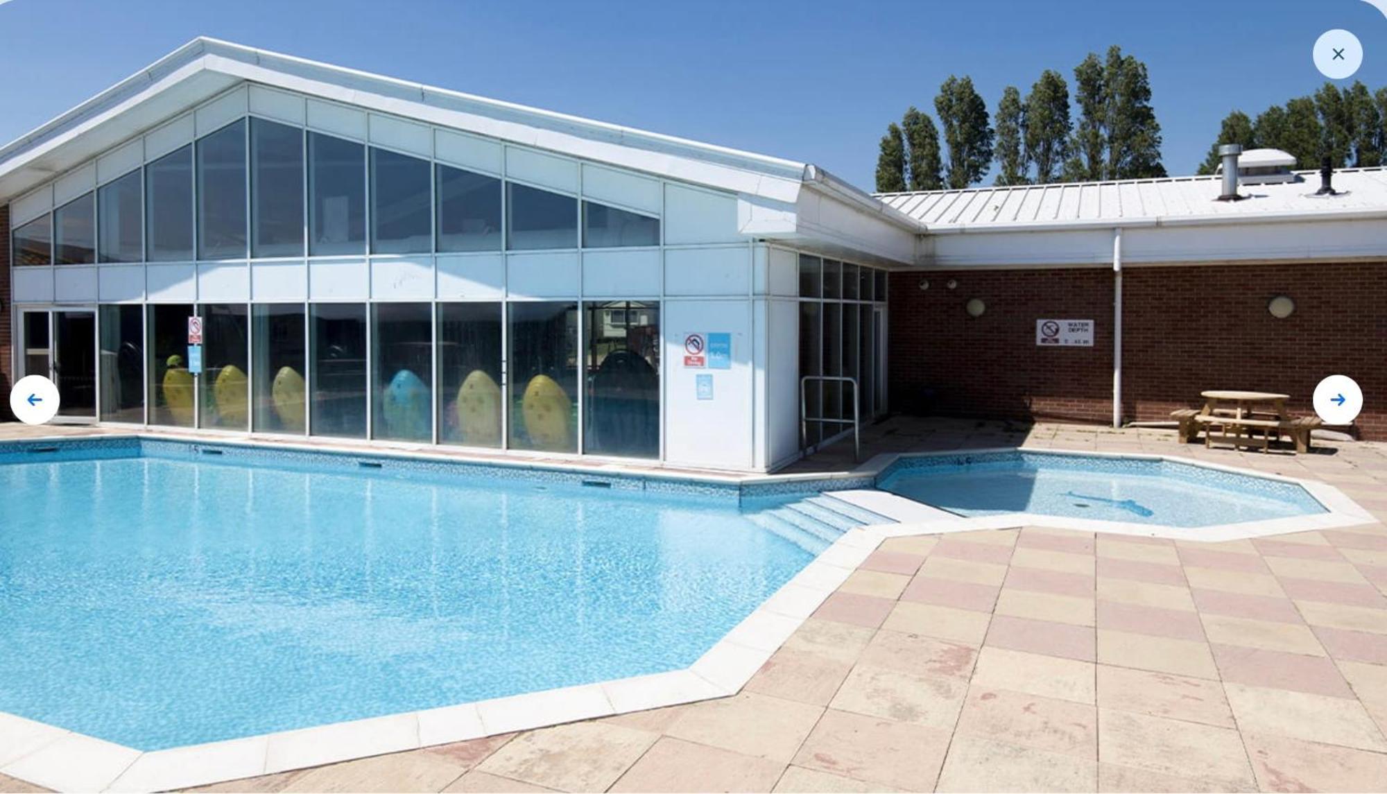 Holiday home Luxury 2- Bed Caravan In Mersea Island Colchester