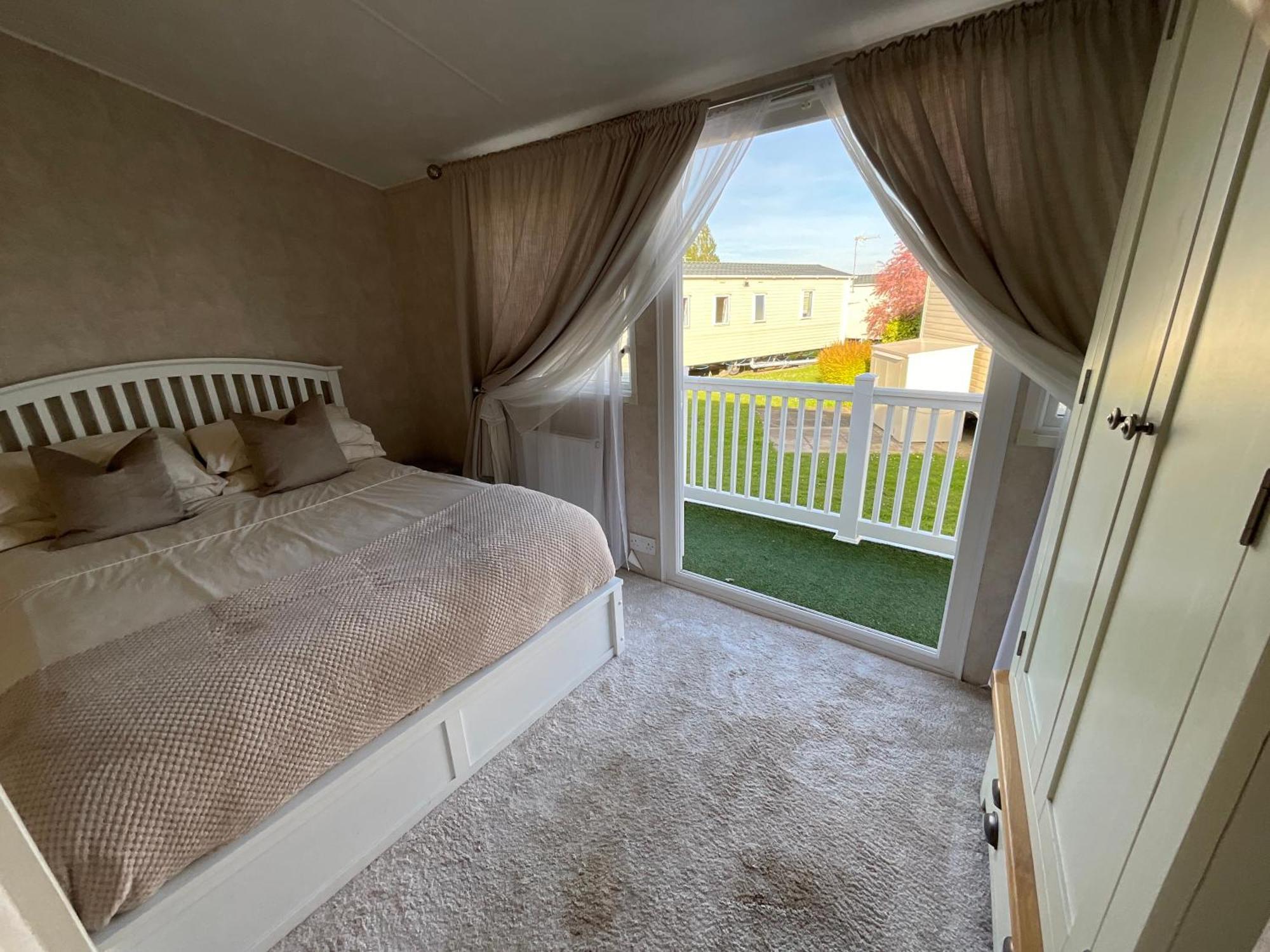 Holiday home Luxury 2- Bed Caravan In Mersea Island Colchester