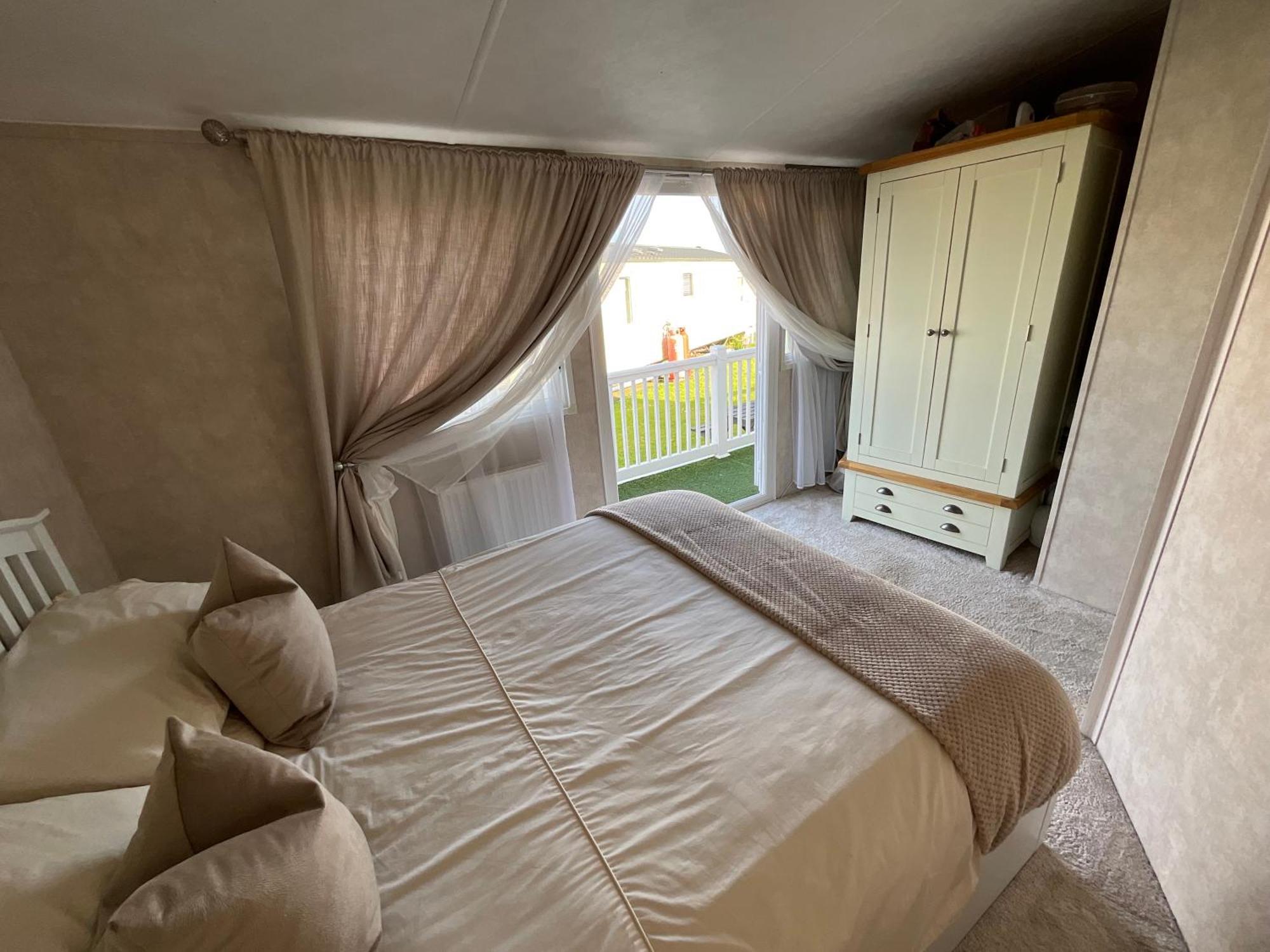 Holiday home Luxury 2- Bed Caravan In Mersea Island Colchester