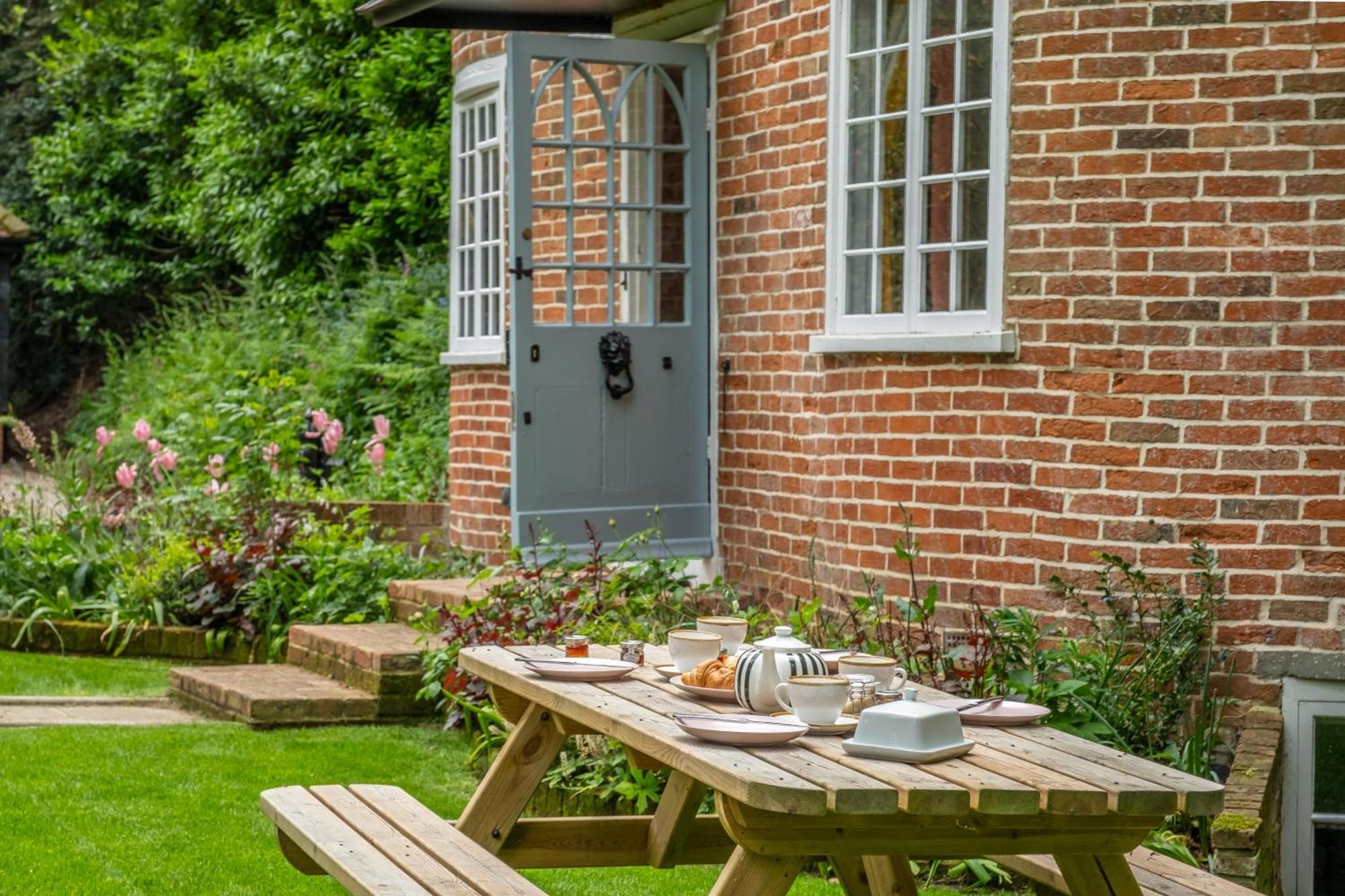 Holiday home A Fairy-tale Luxurious - The Tea Caddy *