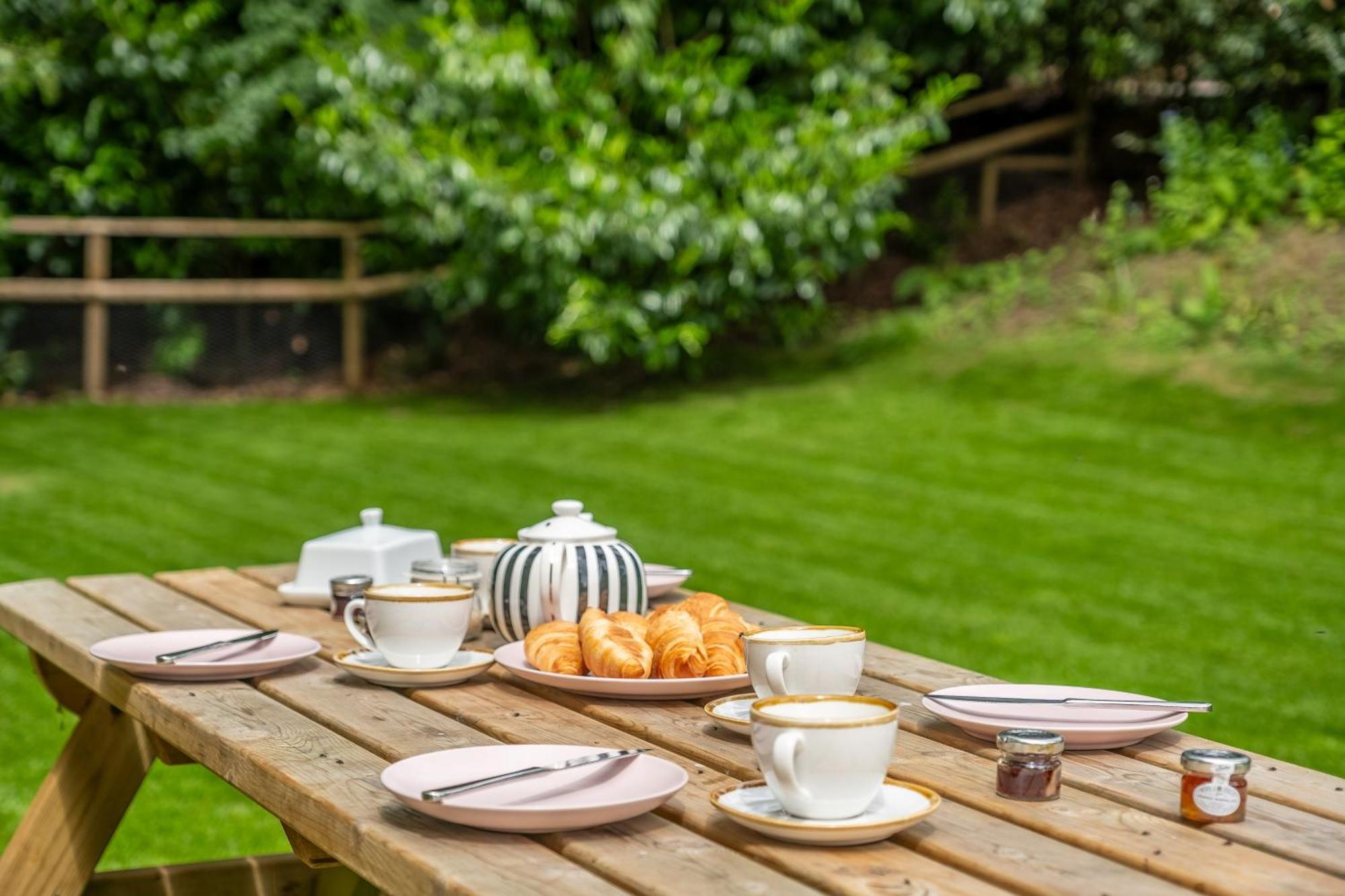 A Fairy-tale Luxurious - The Tea Caddy Holiday home