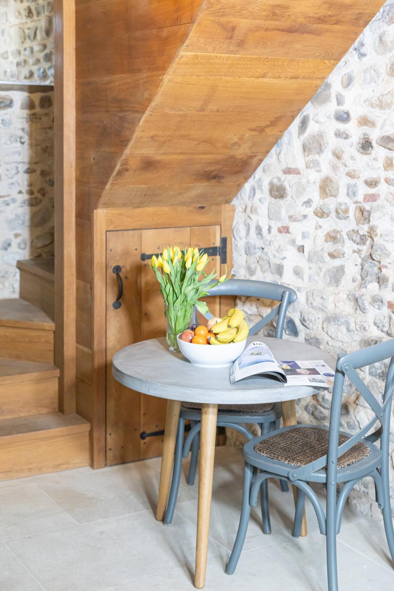 Toll Barn, St Osyth Priory Lodge *