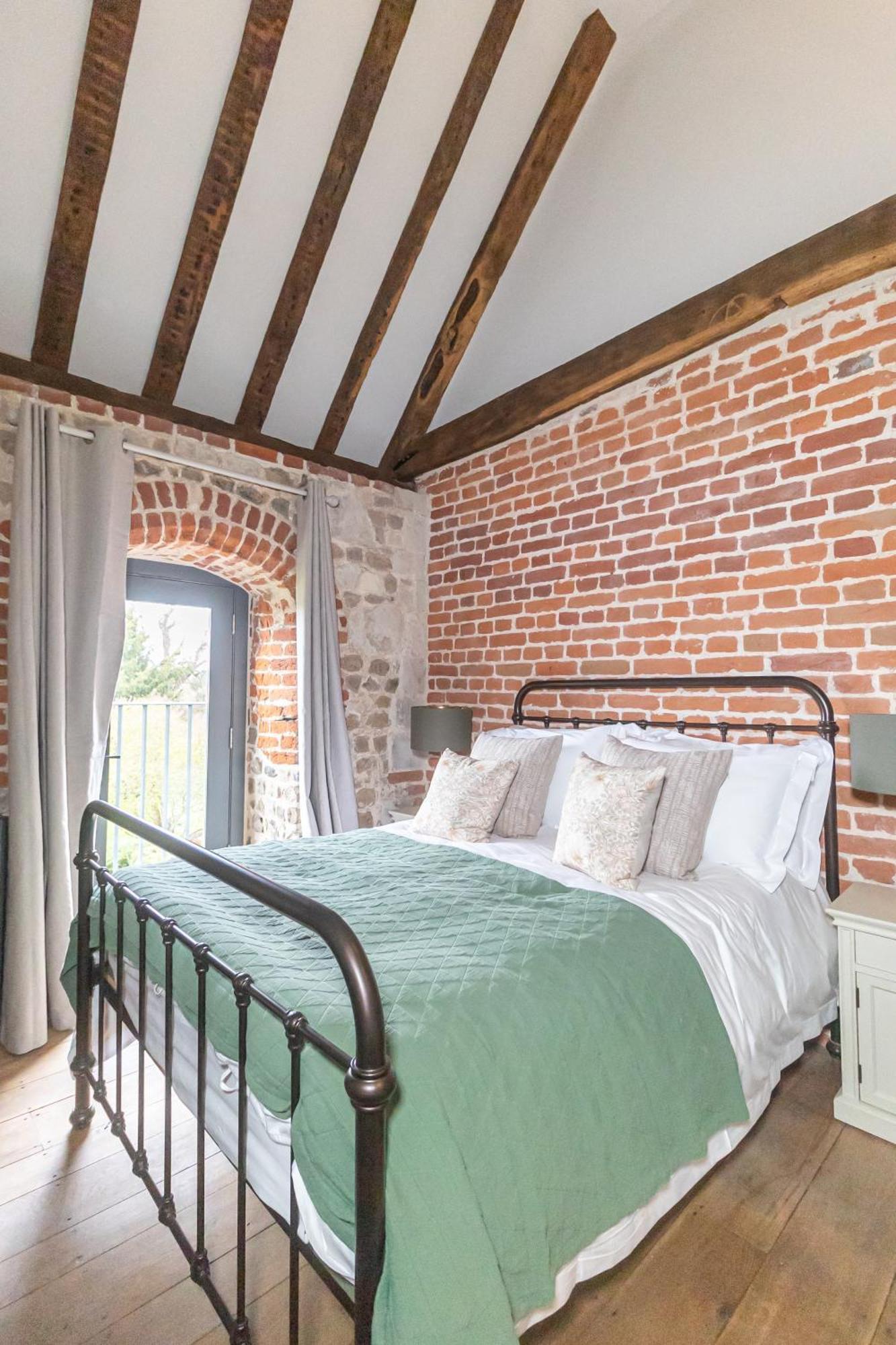 Toll Barn, St Osyth Priory Lodge Colchester