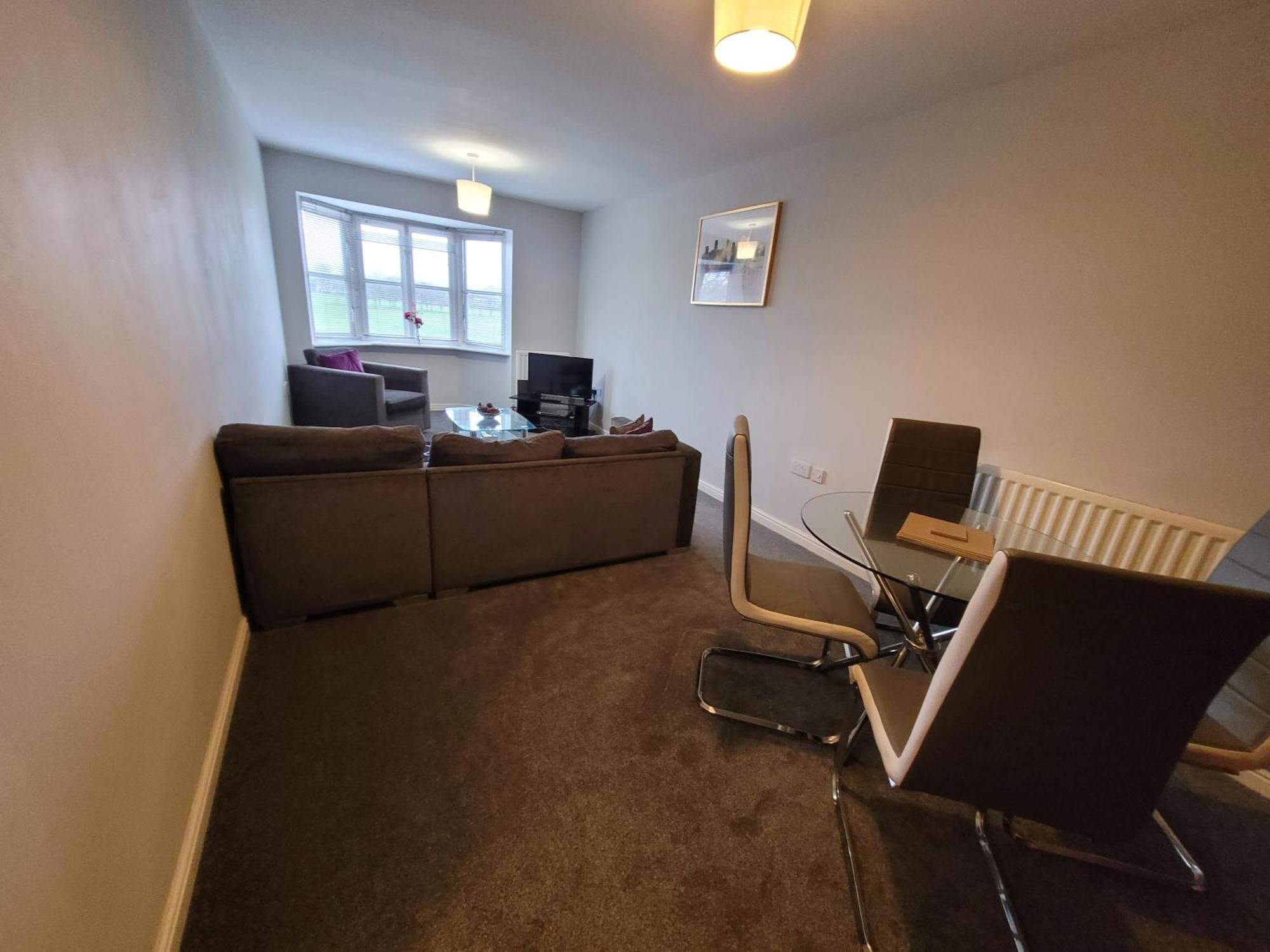 Catchpole Stays: Field View Near Centre Apartment *