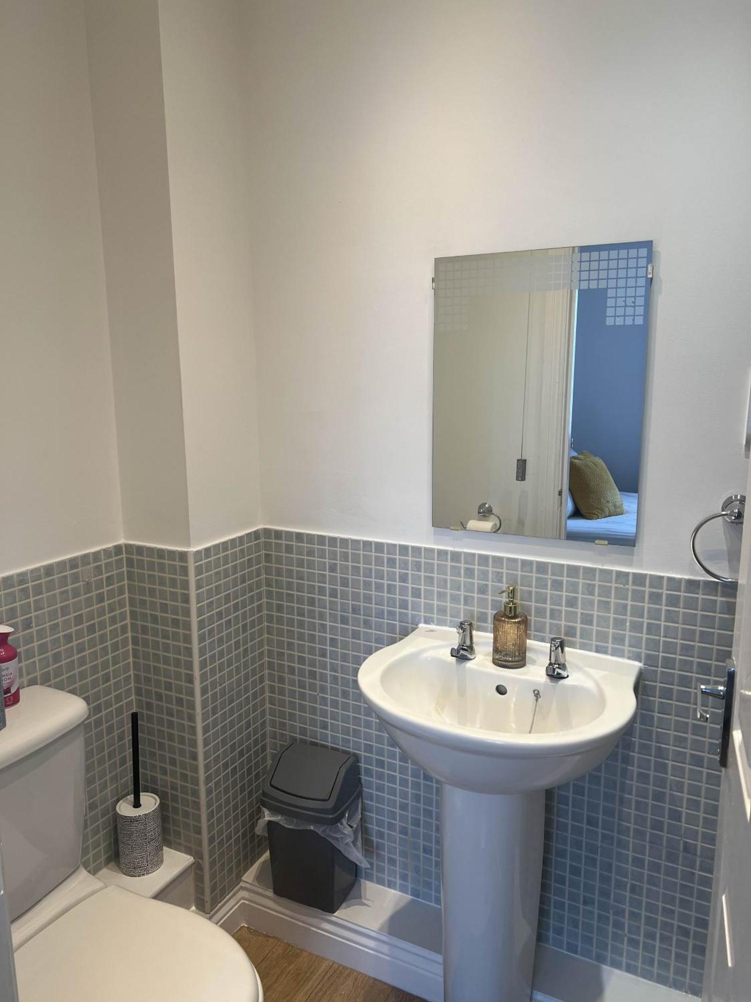 Guest house Luxury And An En-suite With Free Wi-fi Clarendon Way *