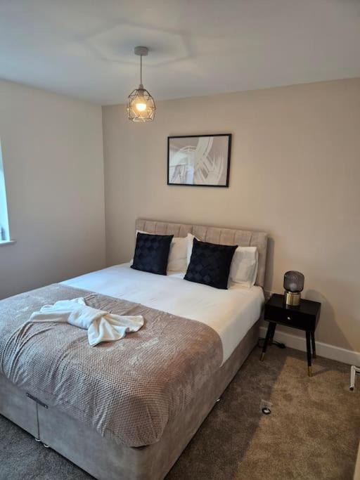 Apartment Contractors L Freeparking L Station L Students *