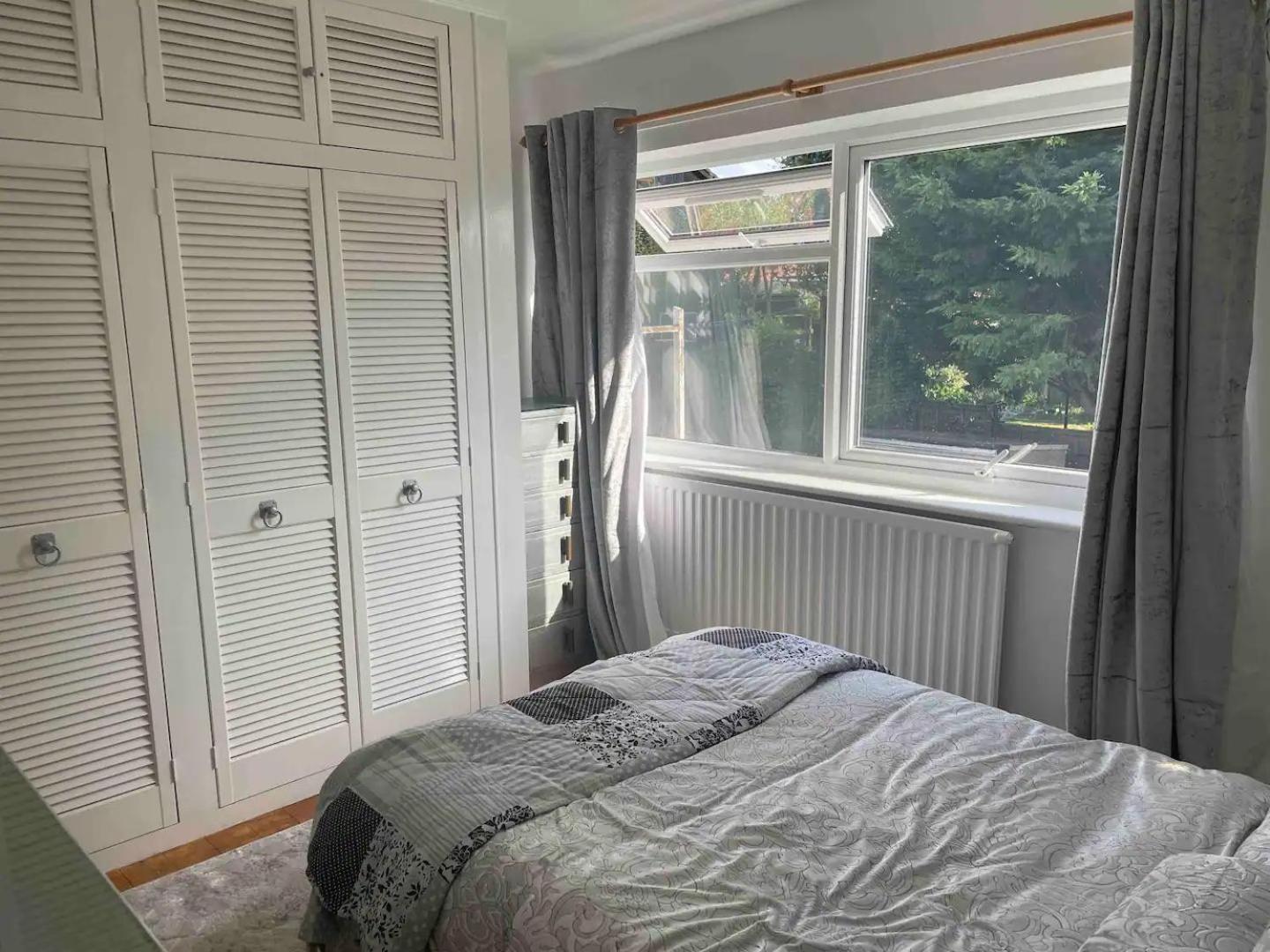Mersea Island Retreat - 4 Bedroom House Holiday home Colchester