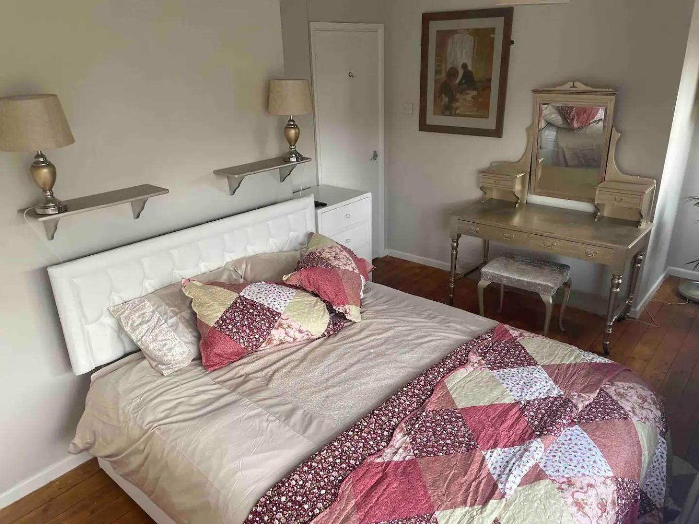 Mersea Island Retreat - 4 Bedroom House Holiday home