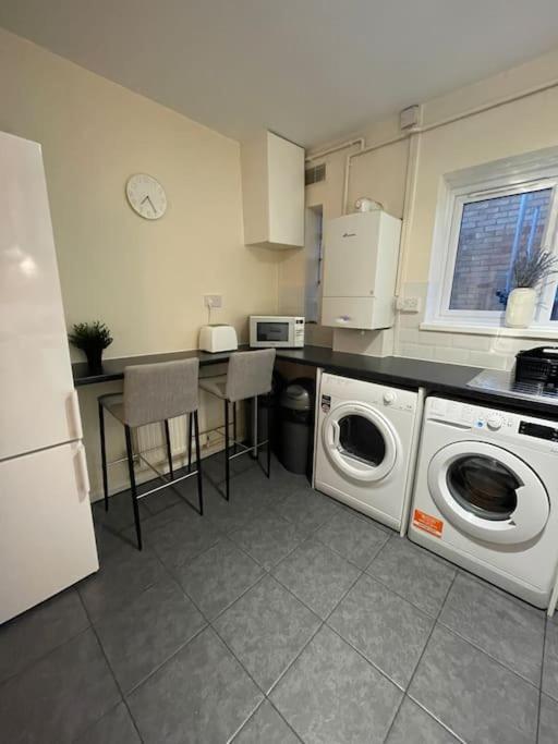 Apartment Professional 3-bed Flat