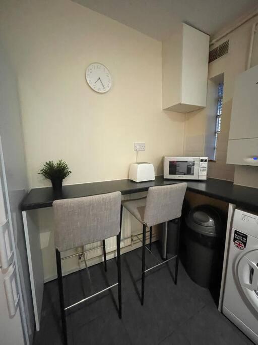 Professional 3-bed Flat Apartment