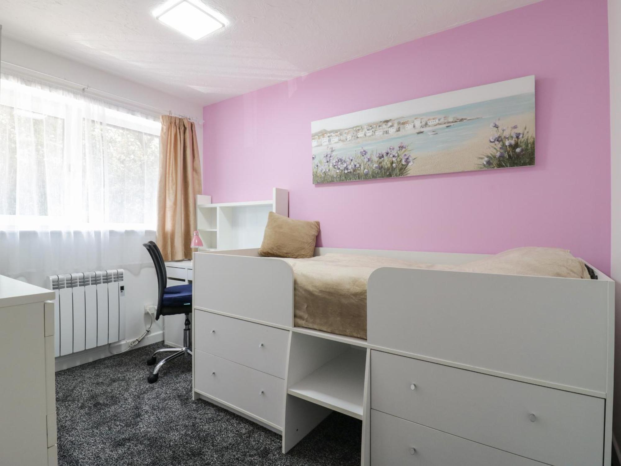 37 Hanbury Gardens Colchester