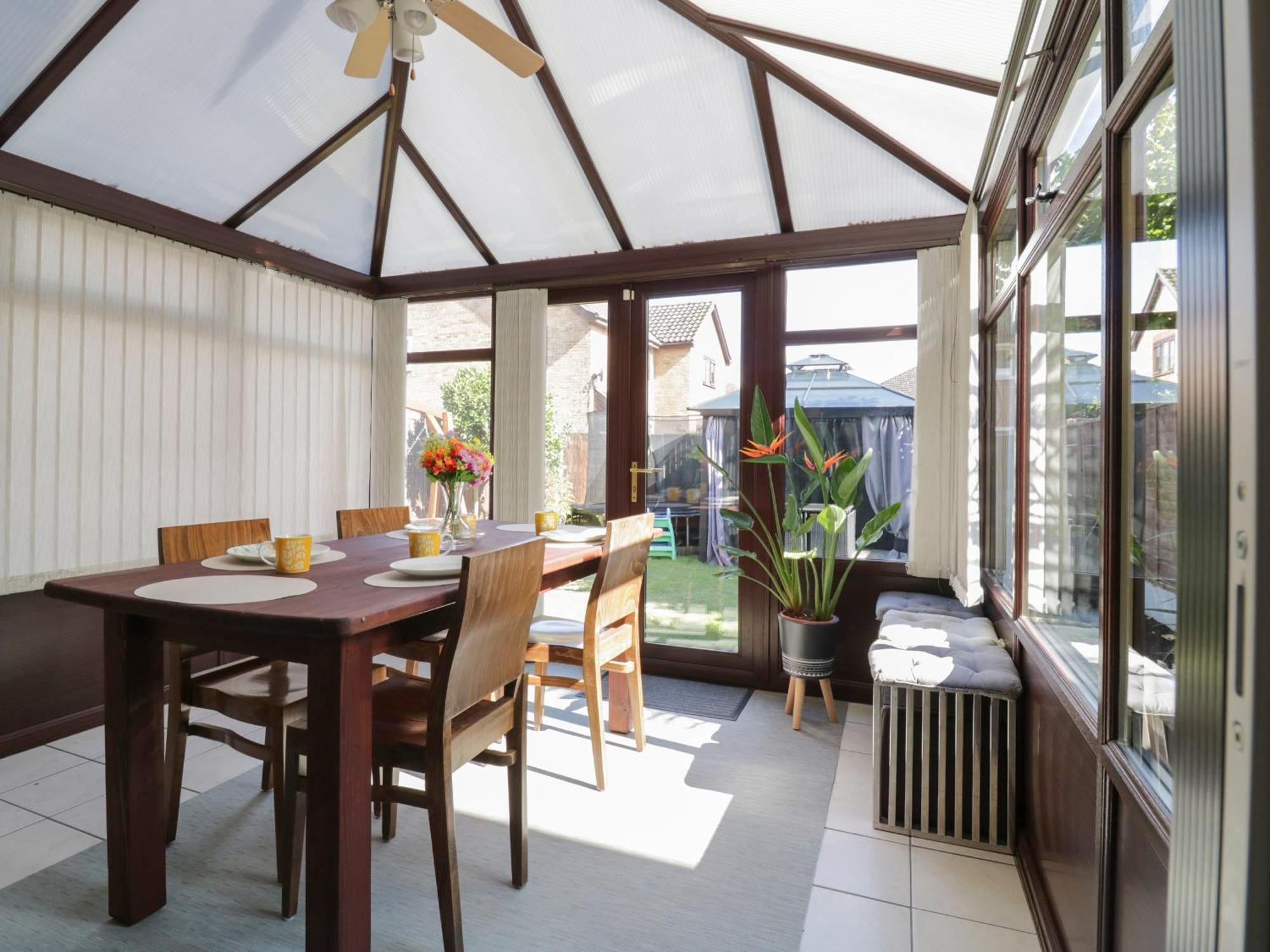 37 Hanbury Gardens Holiday home Colchester