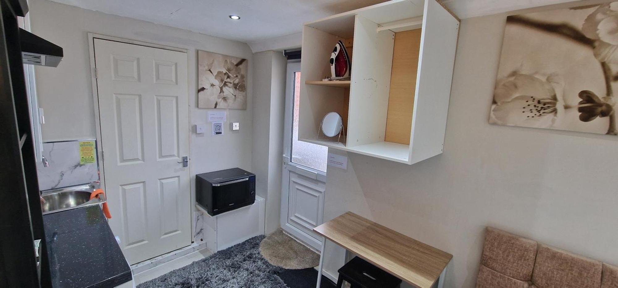 Oleon - * Colchester