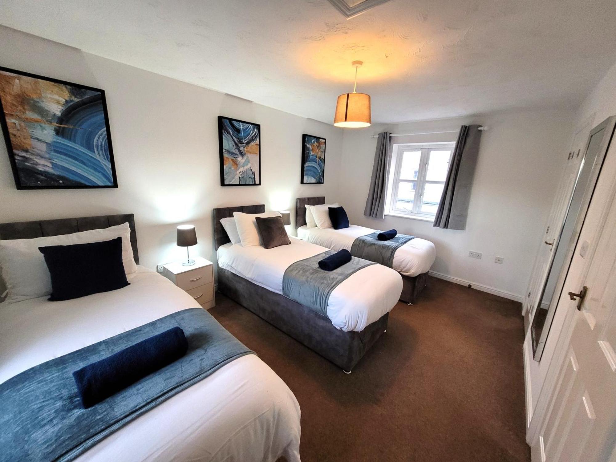 Hythe House - Perfect For Families And Contractors Holiday home