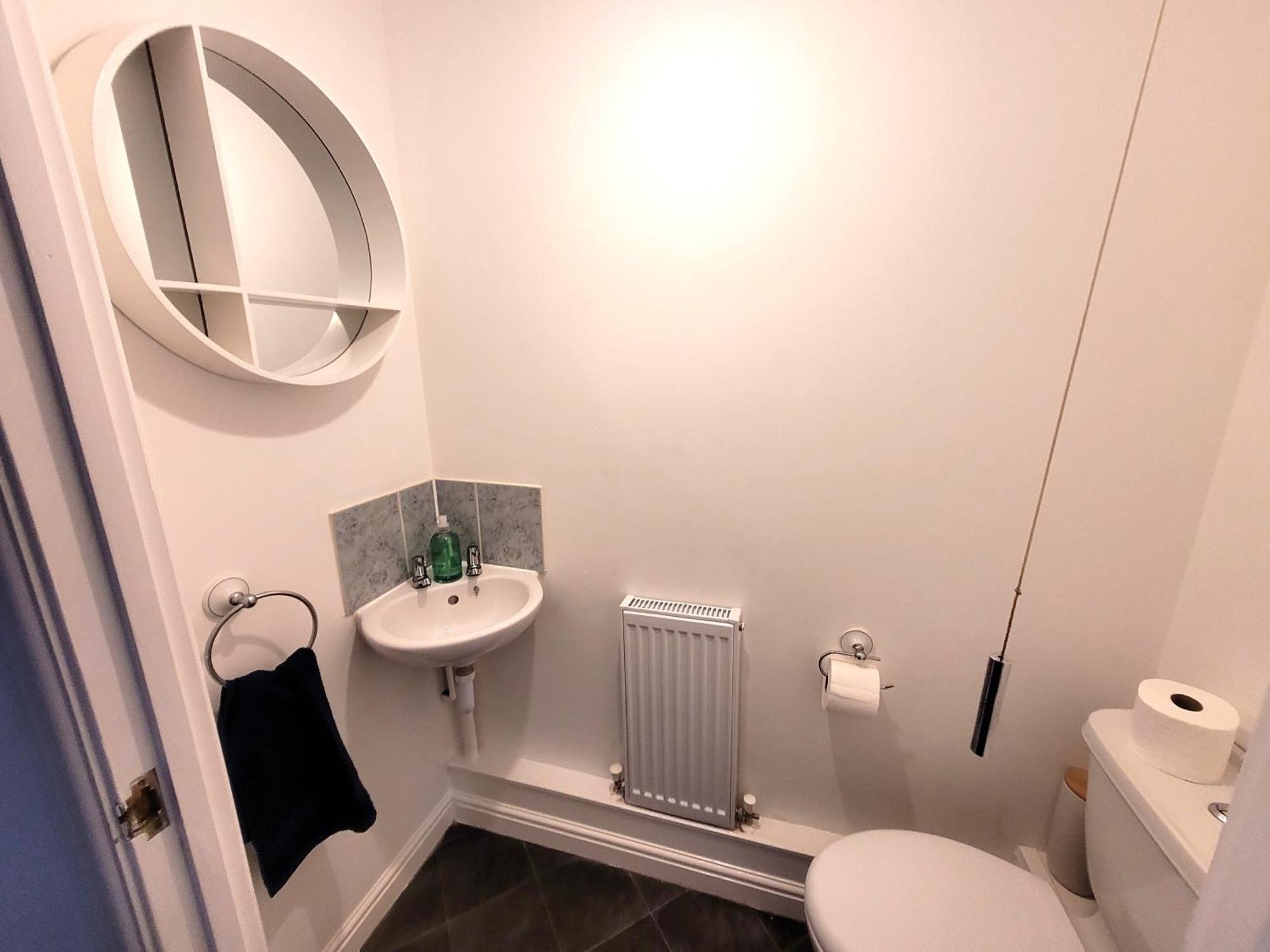 Hythe House - Perfect For Families And Contractors Holiday home *