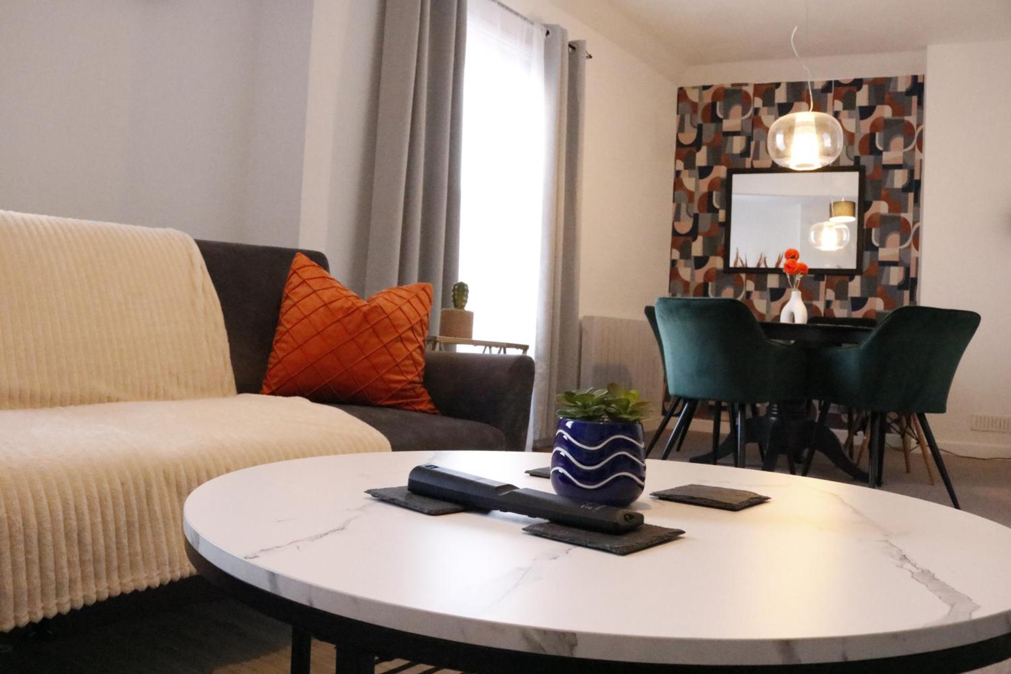 Spot 2-bed Spacious Town Centre Train Station Wifi Colchester