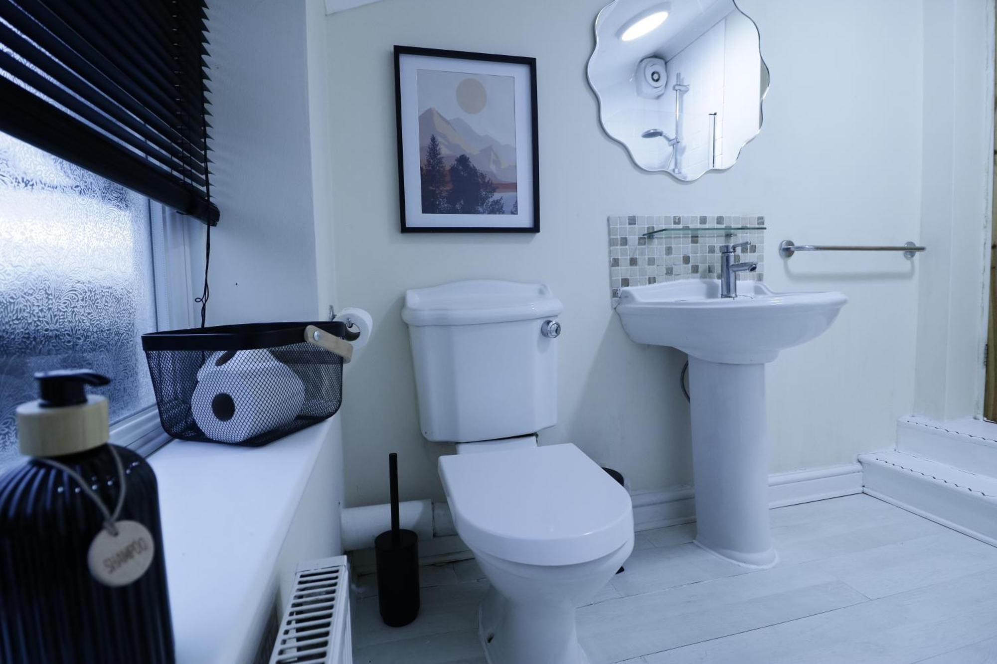 Holiday home Stylish & Cosy 2-bed House Train Station Hospital Garden Fast Wifi Colchester