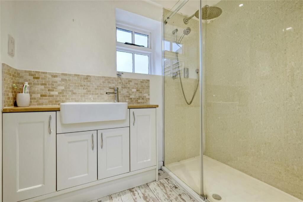 Blackbrook Apartment Colchester