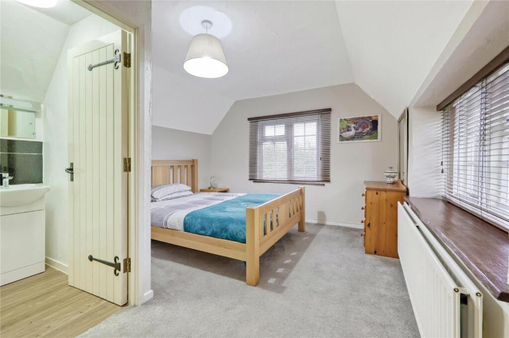 Blackbrook Apartment *