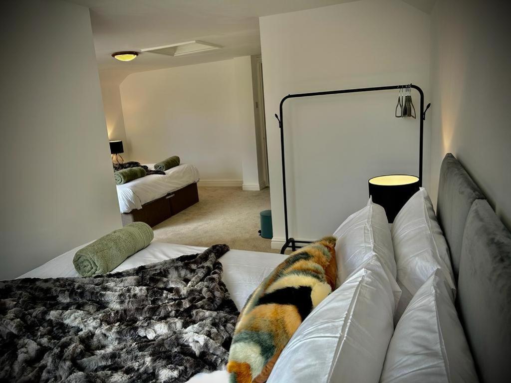 Holiday home 6 Bedroom House - Pool Table - Contractors, Crew, Group